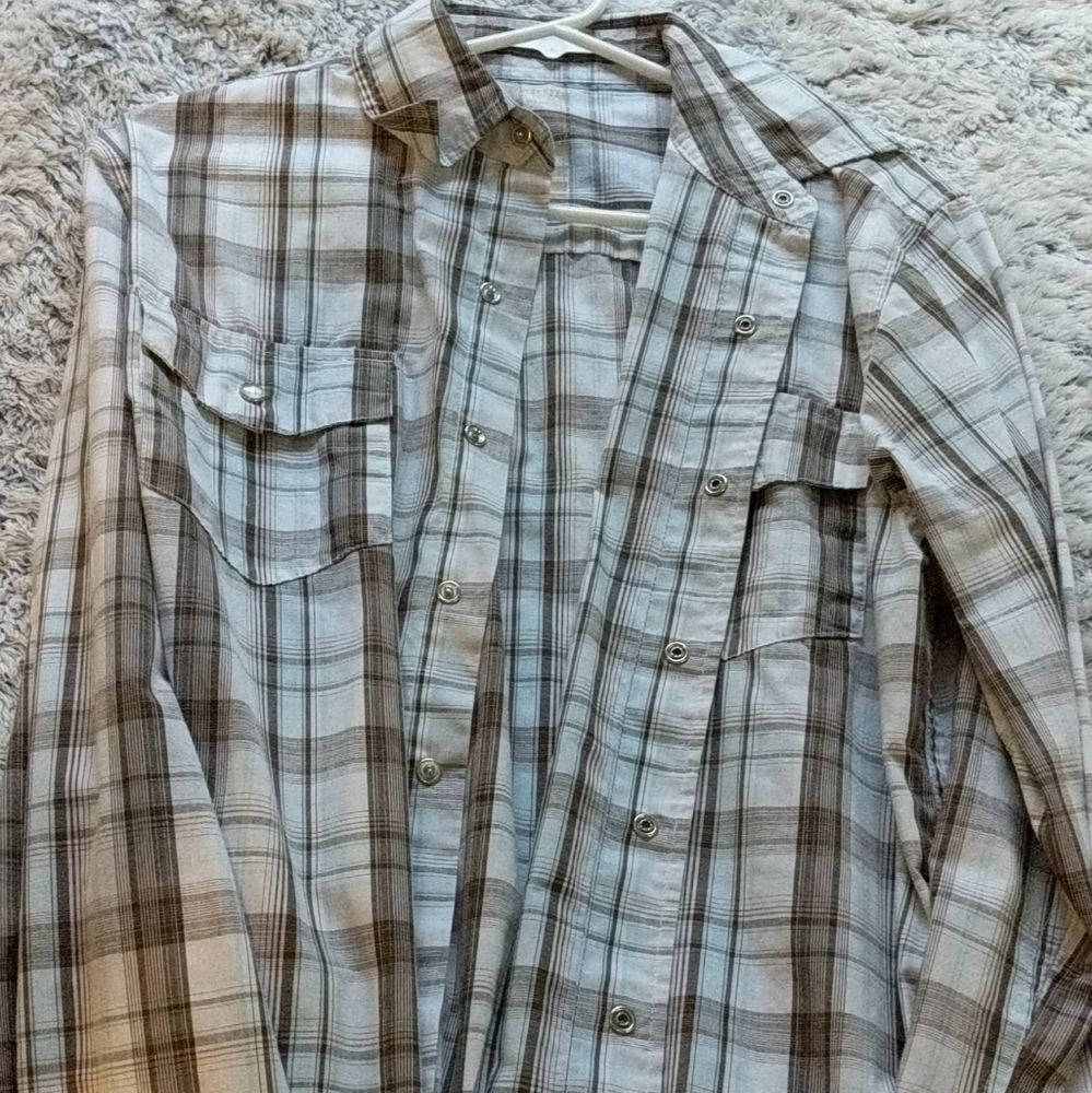 Pearl Snap Long sleeve